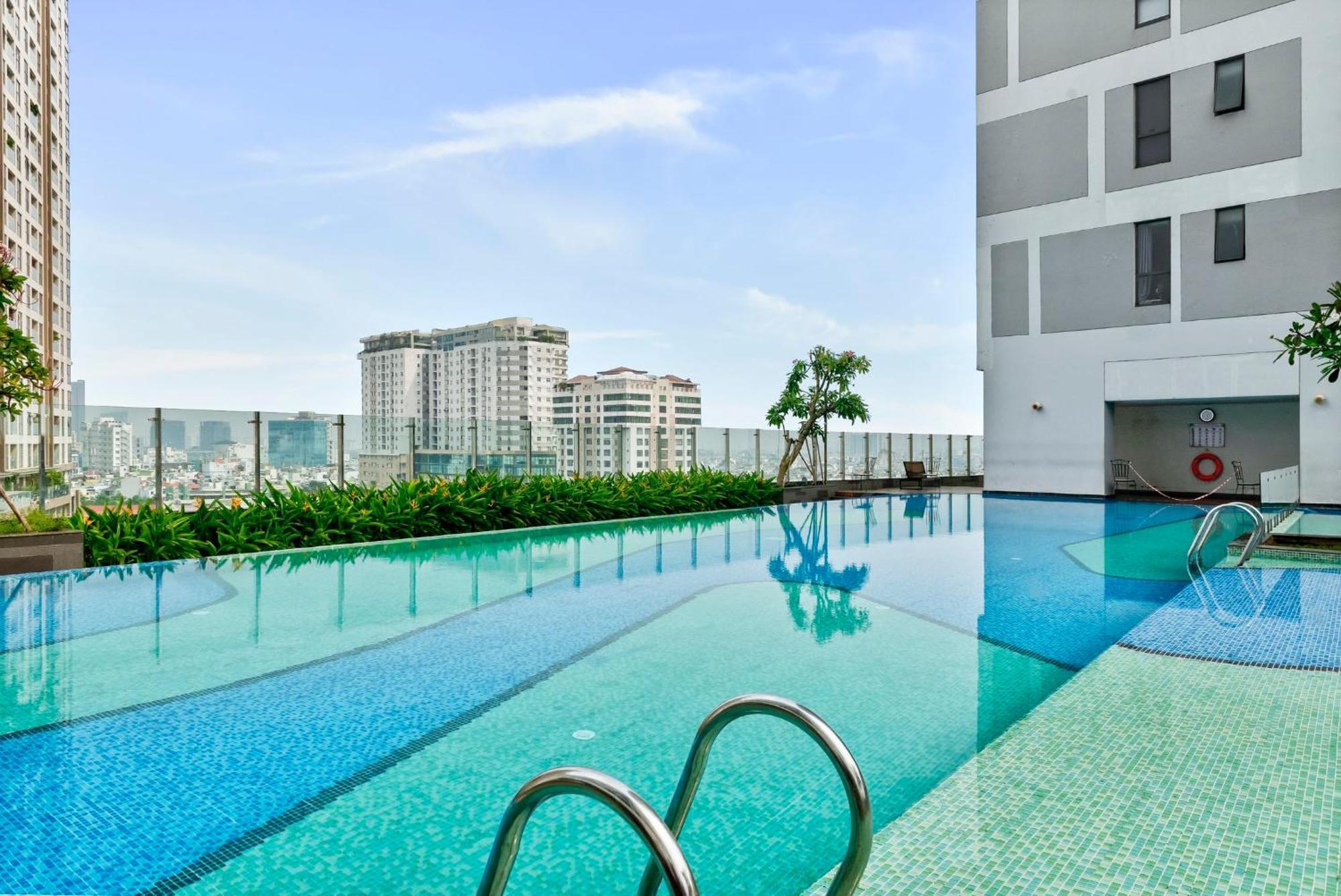 Saigon Apartments - Free City Walk Experience, Amazing Infinity Pool & Free 4G Sim Card For 3 Nights Ho Chi Minh City Bagian luar foto